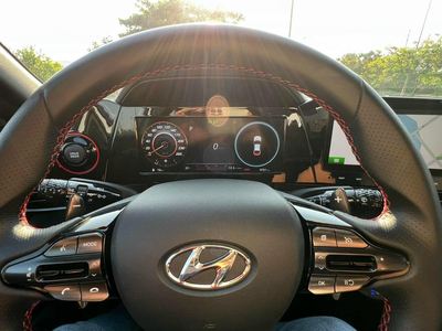 Hyundai Elantra 2.0 AT Cao Cấp